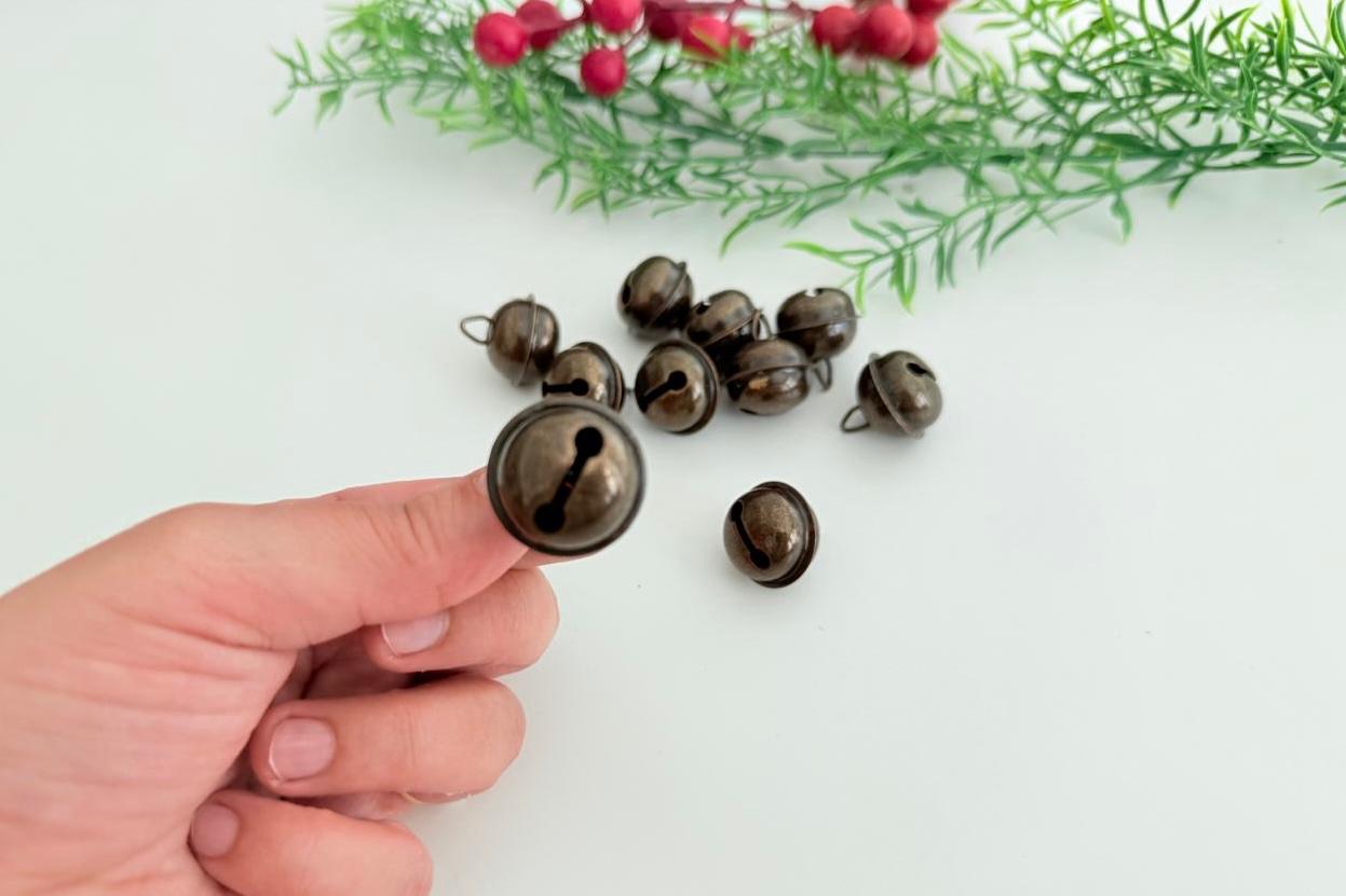 Vintage Metal Jingle Bells - 10 Pc - Image 4